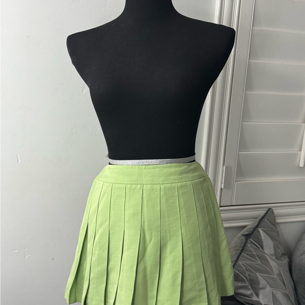 Green Pleated Women's Skirt